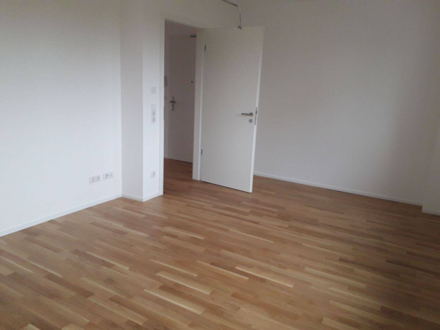 Neuwertige und moderne 2-Zimmer-Wohnung: Ideal für Singles oder Pärchen – Fürth – Vorschaubild 4