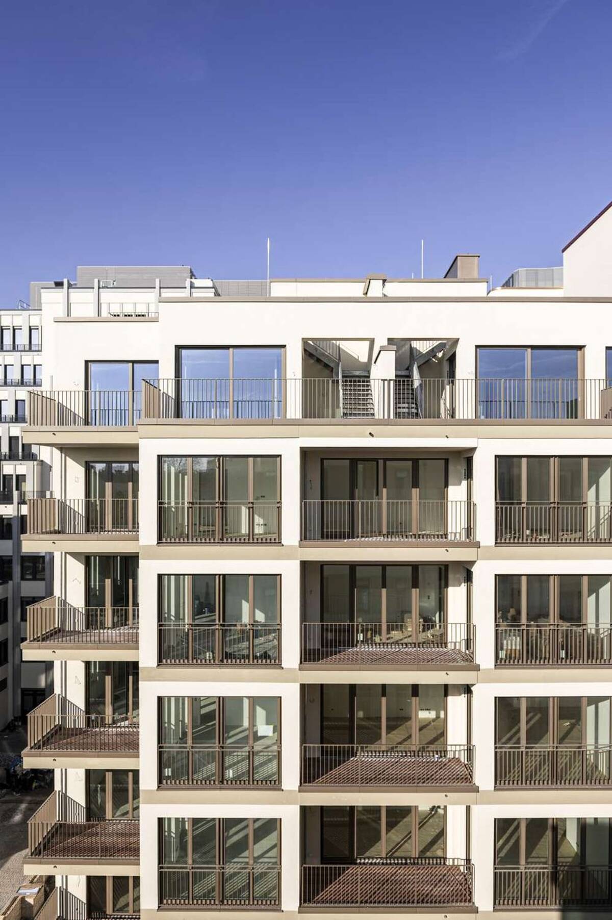 Großzügige 2-Zi.-Wohnung mit Loggia! – 10779 Berlin – Bild 1 von 9