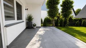 Glücksgriff - Großzügige 4 Zimmer Wohnung mit Südterrasse und Balkon – 73430 Aalen – Vorschaubild 1