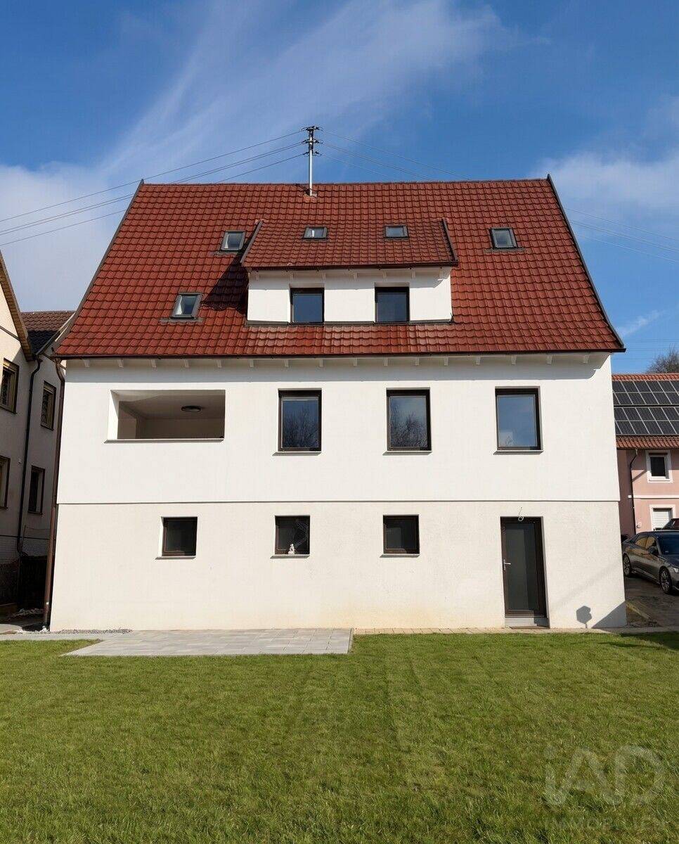 Ein 5 Zimmer-Haus, das Geschichten erzählt - und Platz für neues lässt in Heilbronn-Bieberbach