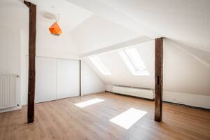 Renovierte Dachgeschosswohnung mit Einbauküche und Fernblick in Bielefeld Mitte – 33602 Bielefeld – Vorschaubild 8