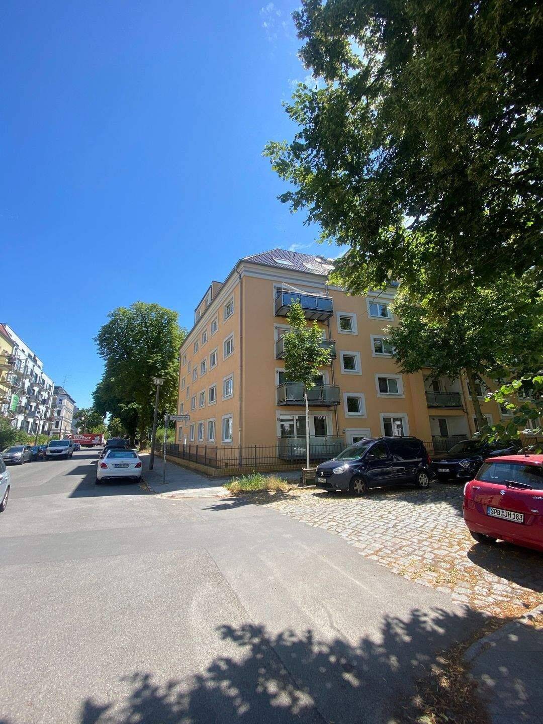 Niedrigenergiehaus-Tolle 2 Zimmer im Hochparterre mit Balkon – Berlin – Vorschaubild 2