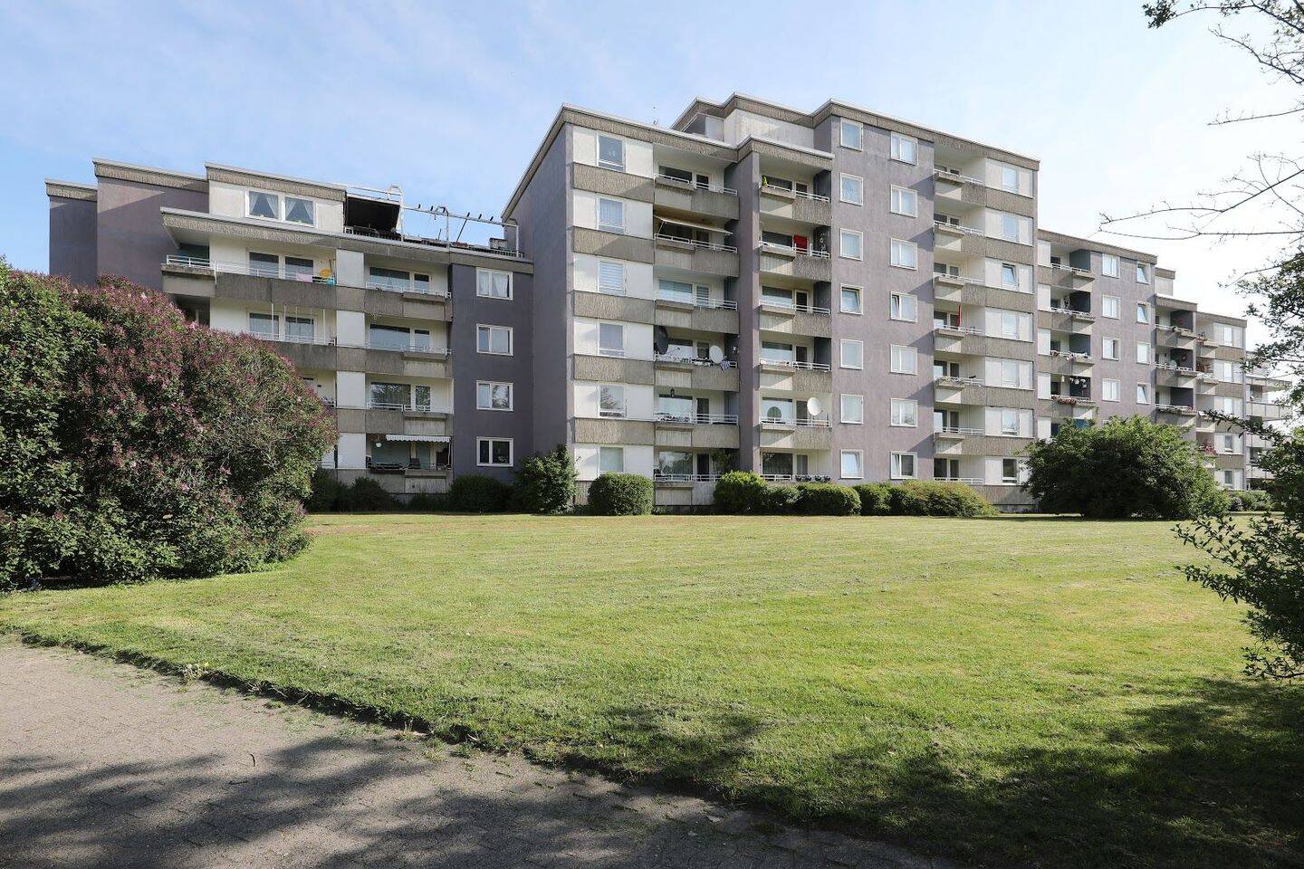 Familien aufgepasst: große Wohnung sucht Bewohner // 3.OG , rechts
