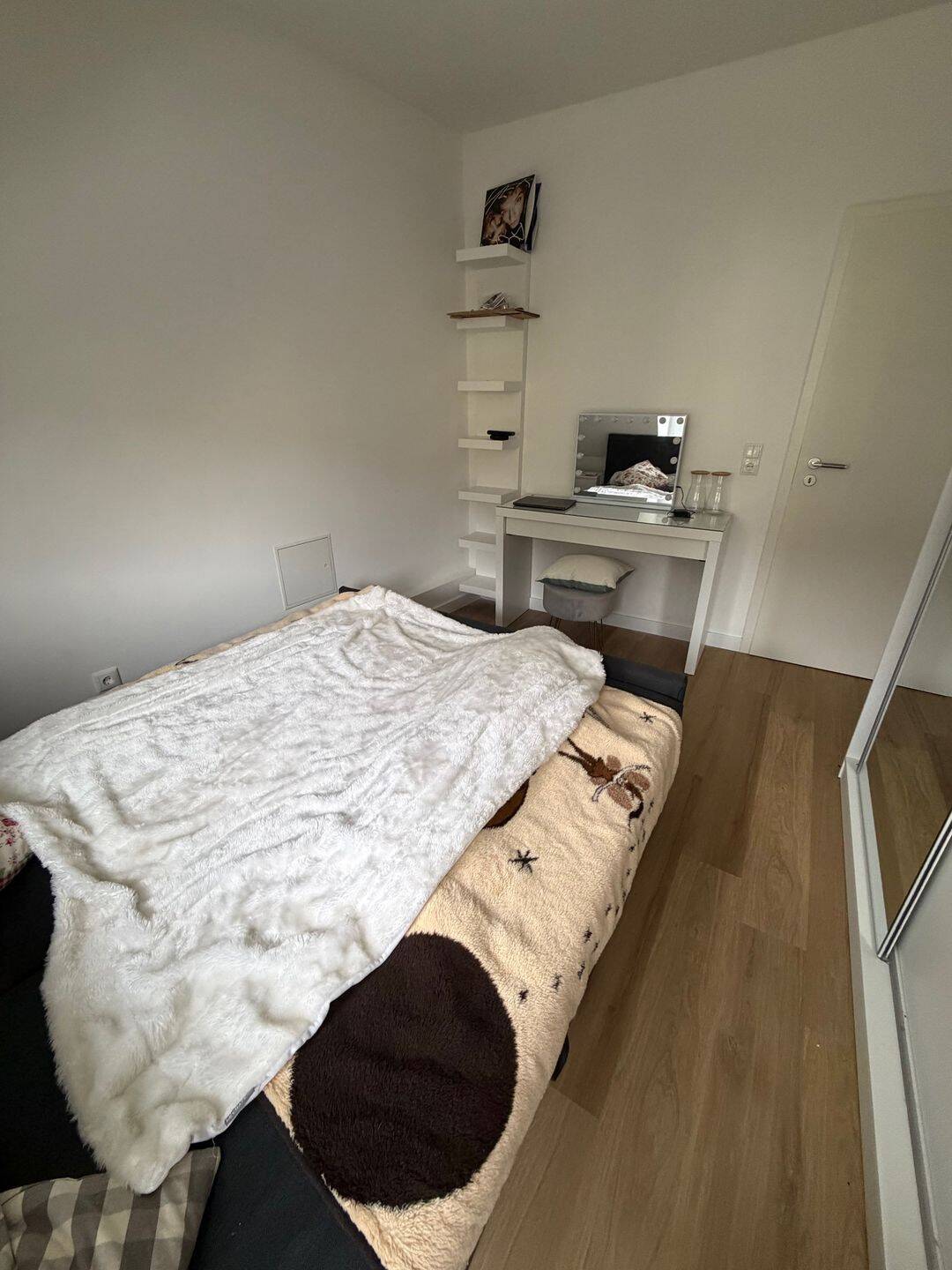 Nachmieter gesucht für 2Zimmer Wohnung (gute Anbindung zum HBF) – Hannover – Vorschaubild 3