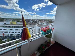Mietwohnung Offenbach Zentrum möbliert nur für Frauen 790€ warm – 63065 Offenbach am Main – Vorschaubild 4