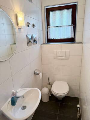 Backnang Bestlage wohnen in anspruchsvoller Architektur – 71522 Backnang – Vorschaubild 2