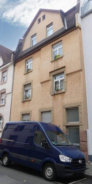 Dreifamilienhaus in gut angebundener Wohngegend nahe dem Main zu verkaufen! – 63075 Offenbach am Main – Vorschaubild 2