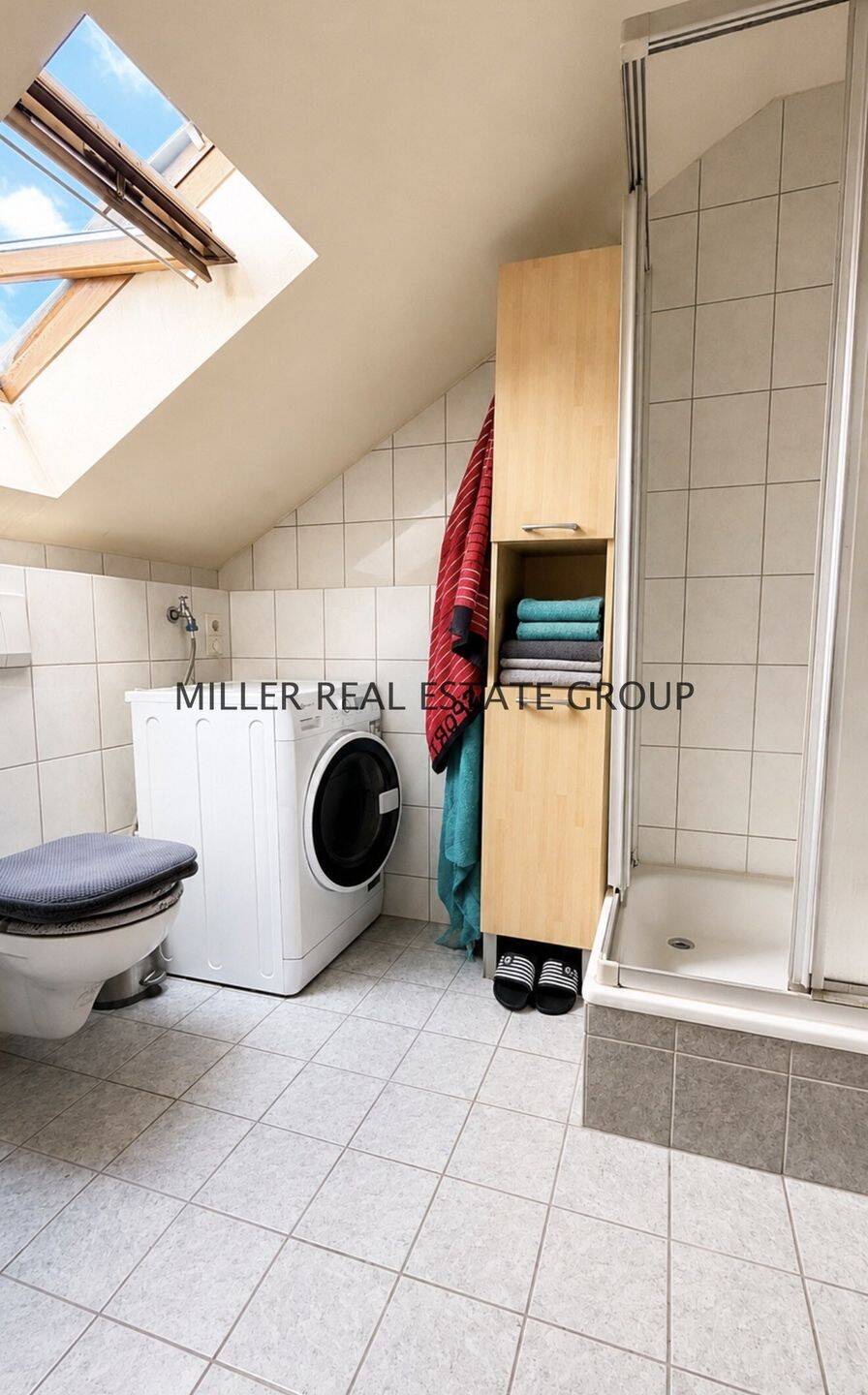 Wertstabile Kapitalanlage in Ingolstadt-Friedrichshofen: Vermietetes Dachgeschoss-Apartment mit Tiefgaragenstellplatz in ruhiger zweiter Reihe! – Ingolstadt – Vorschaubild 6