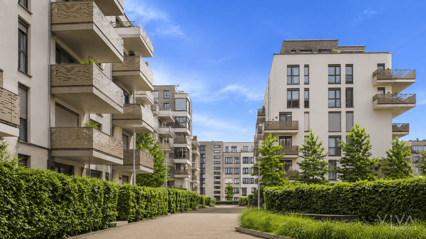 PREMIUM WOHNEN IN GRAFENTAL! 3,5 Zimmer, Ankleide Südbalkon, EBK plus TG-Stellplatz