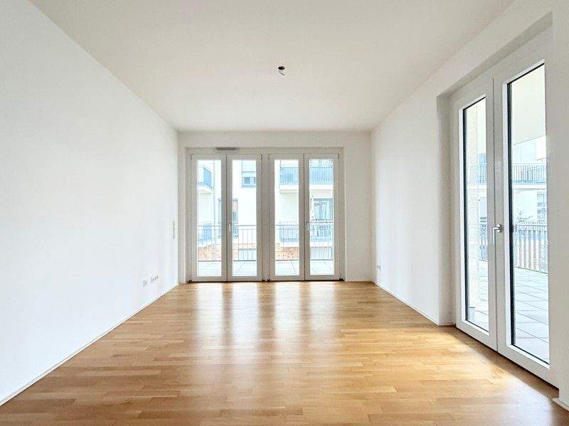 Modernes Wohnen mit Außenfläche: 2-Zimmer-Wohnung mit großem Balkon & Einbauküche – Wiesbaden – Vorschaubild 2