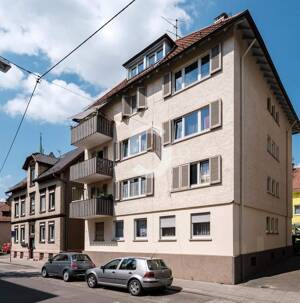 Gepflegtes 10-Familienhaus mit Hinterhaus sowie Potential in Stuttgart-Bad Cannstatt – 70376 Stuttgart – Vorschaubild 2