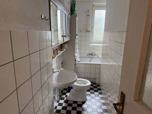 2 Zimmer Wohnung Nähe Volksgarten – 40227 Düsseldorf – Vorschaubild 2