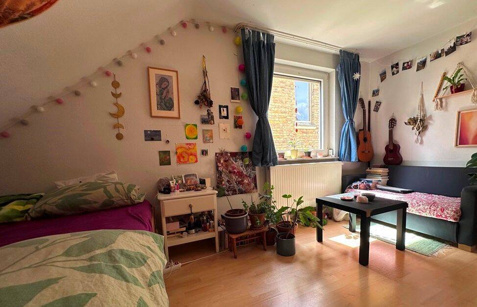 "3-Zi.-DG-Wohnung mit Weitblick in Top Lage von Stuttgart West - Nähe Hölderlinplatz" – Stuttgart – Vorschaubild 5