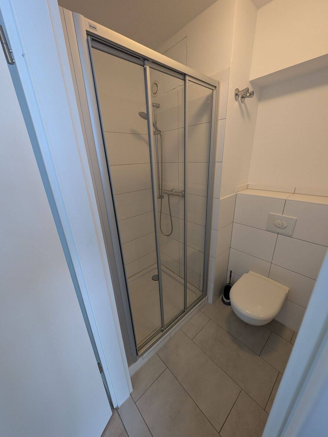 Helles, modernes Rundum-sorglos-Apartment für Studis & Azubis – Heidelberg – Vorschaubild 4