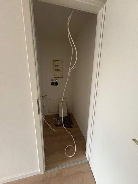 FRISCH SANIERT! 1-Raum-Wohnung mit großem Balkon und Einbauküche – Chemnitz – Vorschaubild 6