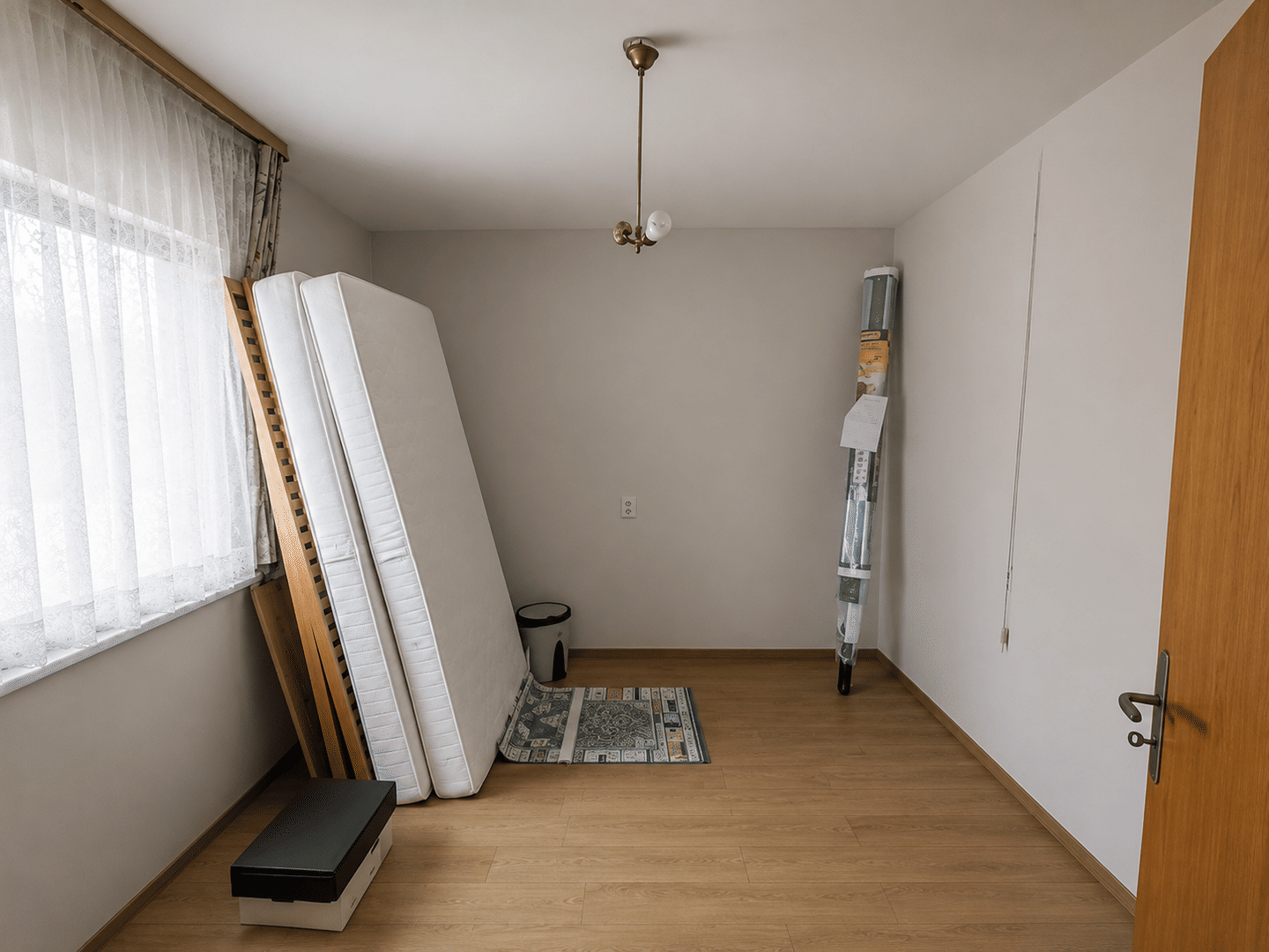 Einfamilienhaus mit viel Potenzial - verwirklichen Sie Ihr Traumzuhause hier! – Bell (Hunsrück) – Vorschaubild 3