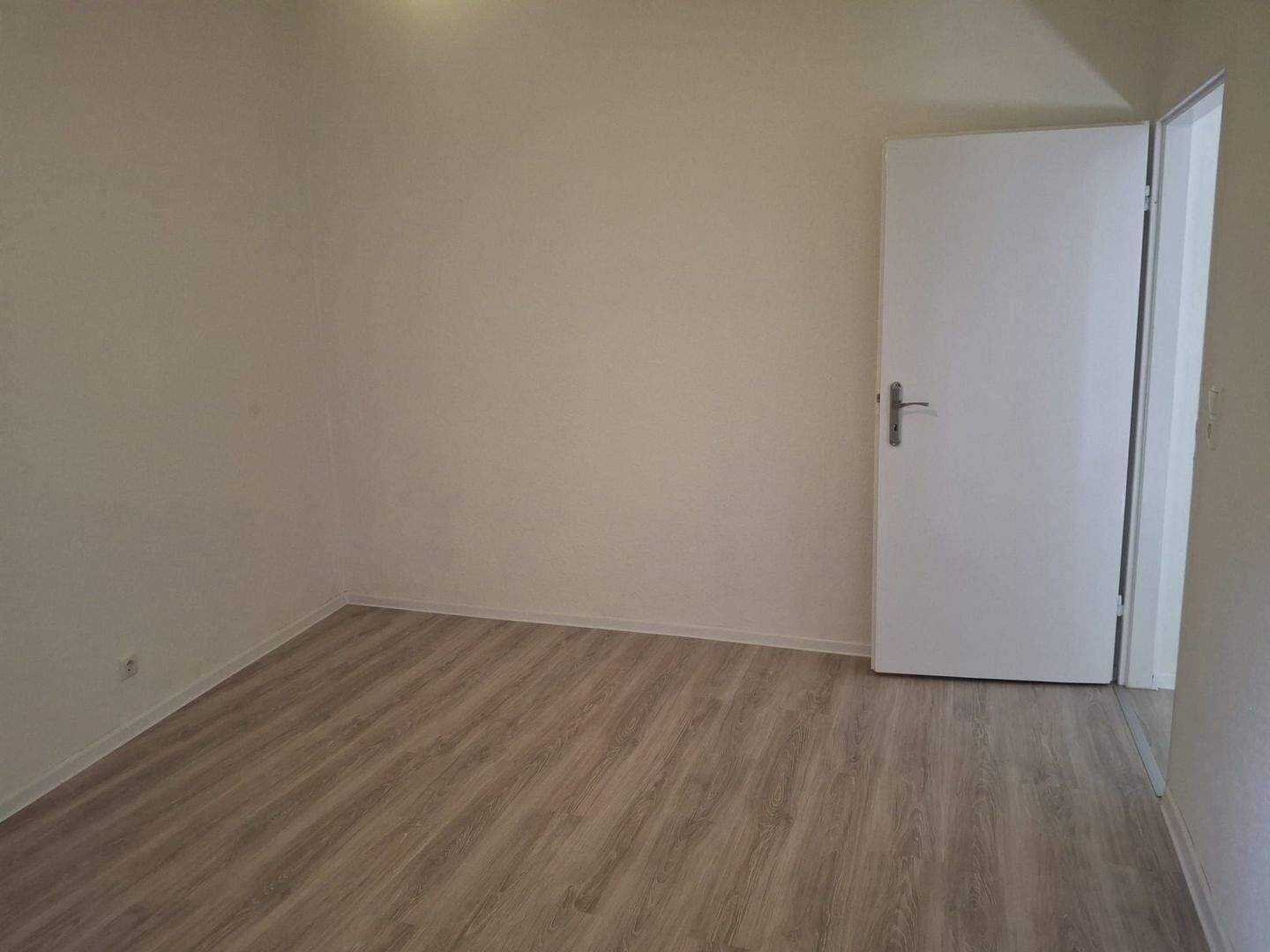 2 ZKB ca.42 m² im EG in ruhiger Hausgemeinschaft zu vermieten – Bremerhaven – Vorschaubild 4