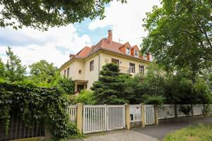 +++ Herrschaftliche Stadthaushälfte am Großen Garten mit außergewöhnlichem Entwicklungspotenzial +++ – 1309 Dresden – Vorschaubild 7