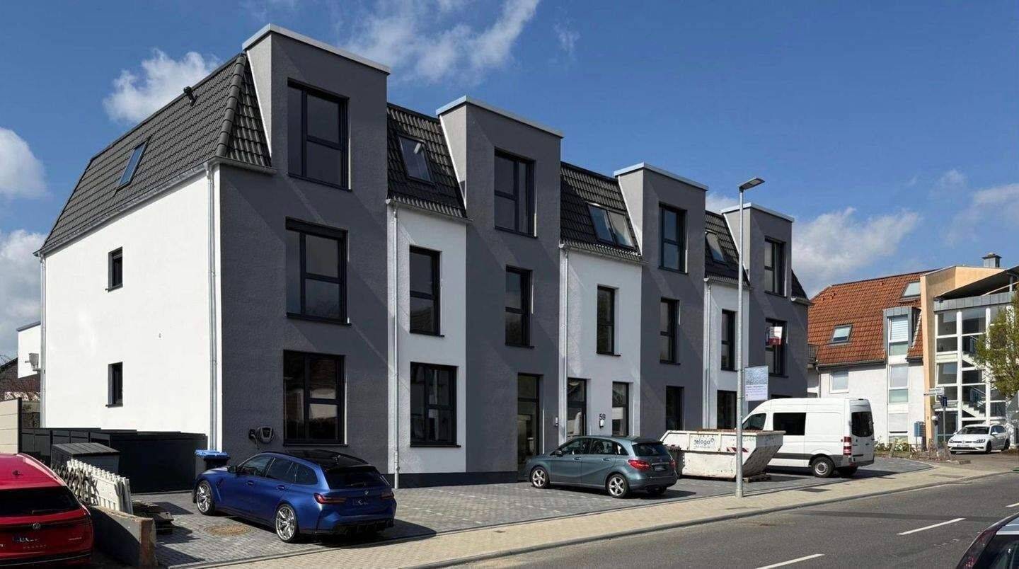 Luxuriöses 4-Zimmer-Penthouse mit großer Dachterrasse in Schildgen – Mieten oder Kaufen möglich! – Bergisch Gladbach – Vorschaubild 2