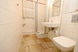 MITTEN IN BERLIN - CITY APARTMENT MIT FAHRSTUHl & LOGGIA - SUPER INFRASTRUKTUR – 10117 Berlin – Vorschaubild 5