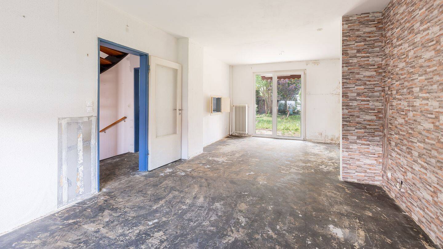 Reihenmittelhaus mit Sonnenterrasse und Ausbaupotenzial in begehrter Lage von Norderstedt-Garstedt! – Norderstedt – Vorschaubild 6