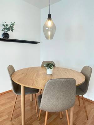 Exklusive, vollmöblierte 2-Zimmer-Businesswohnung mit Terrasse in der Erlanger Altstadt – 91054 Erlangen – Vorschaubild 3