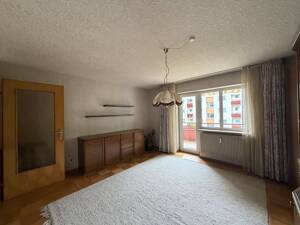 3-Zimmer-Wohnung mit großem Gestaltungspotenzial in attraktiver Lage - renovierungsbedürftig – 70499 Stuttgart – Vorschaubild 7