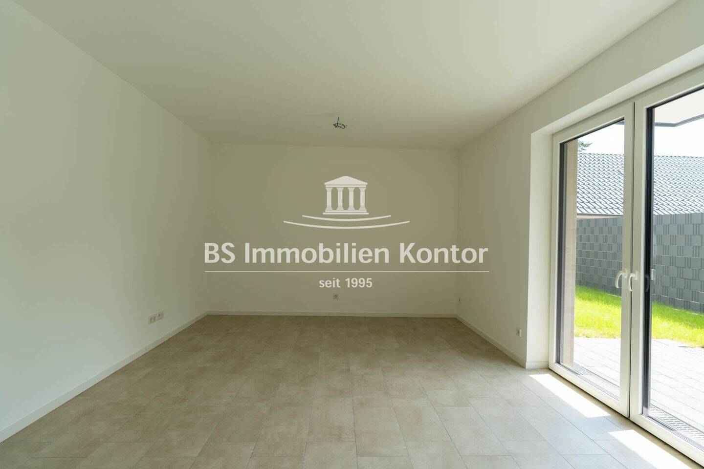 Schnelsen! Exklusive Neubau-EG Wohnung Nr. 03 mit Terrasse in zentraler Lage! – Hamburg – Vorschaubild 9