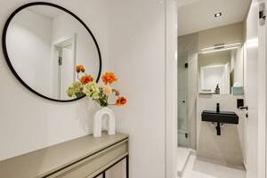 Modern. Hochwertig. Einzigartig. Premium-Apartment mit Stil – 80469 München – Vorschaubild 9