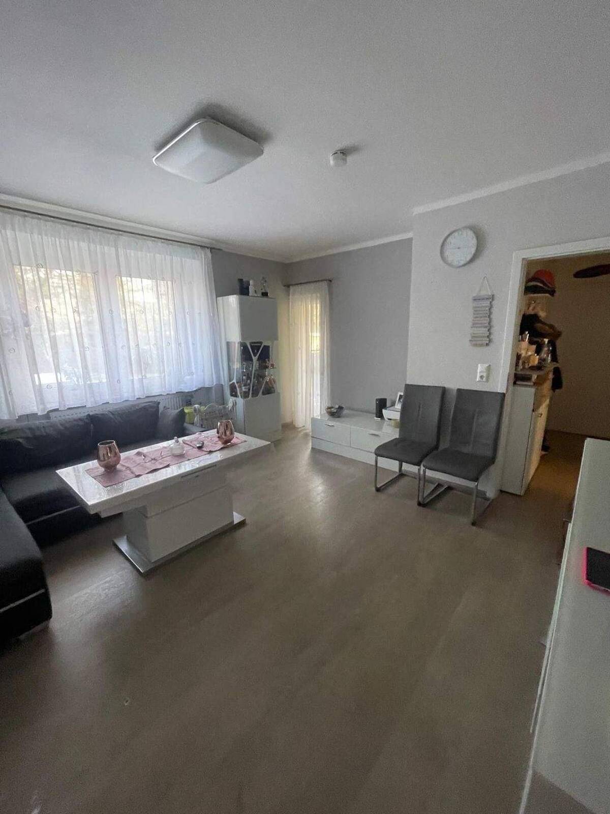 Bezugsfreie 3-Zimmer-Wohnung mit Balkon – renoviert & sofort verfügbar – 67059 Ludwigshafen am Rhein – Bild 1 von 9
