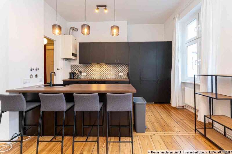 Bezugsfreie 2-Zimmer-Altbauwohnung mit Balkon direkt am Kleinen Tiergarten – Berlin – Vorschaubild 4