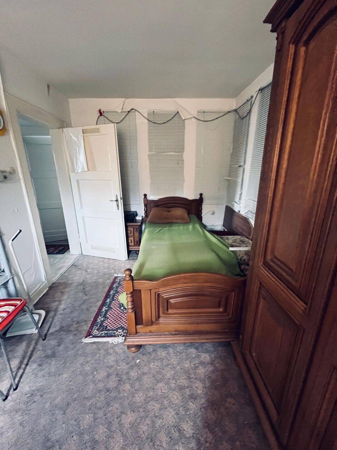 Renovierungsbedürftiges Doppelhaushälfte mit 3 Wohnungen – Siegen – Vorschaubild 8