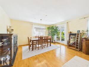 Einziehen und Wohlfühlen - Hochwertige 3-Zimmer-Wohnung mit Balkon in familienfreundlicher Bestlage