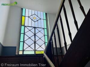 TR.-Engelstraße: Modernisierungsbedürftiges Mehrfamilienhaus mit 3 Wohneinheiten zu verkaufen. – 54292 Trier – Vorschaubild 2