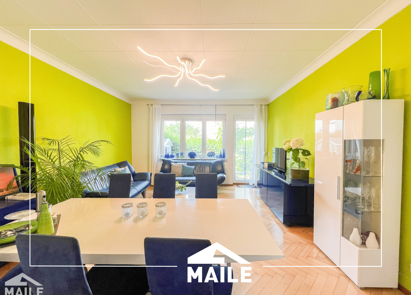 Charmante 4-Zimmerwohnung mit Terrasse, Garten, Einbauküche und Garage