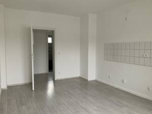 Attraktive 2-Zimmer-Etagenwohnung in Gelsenkirchen ideal für abwechslungsreiches Wohnen – 45888 Gelsenkirchen – Vorschaubild 2