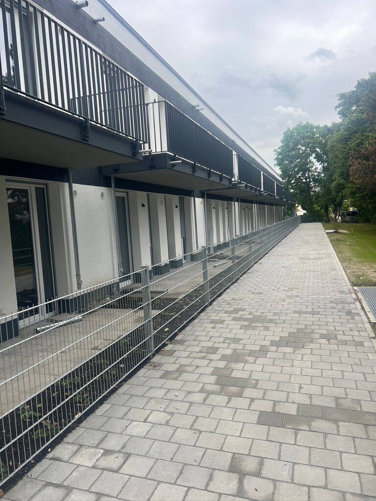 Erstbezug! Möbliertes Apartment an der Uniklinik – Augsburg – Vorschaubild 3