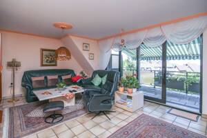 Freigezogene Maisonettewohnung mit ca. 110 m²,zwei Balkonen &Tiefgaragenstellplatz in Essen-Frintrop – 45359 Essen – Vorschaubild 5