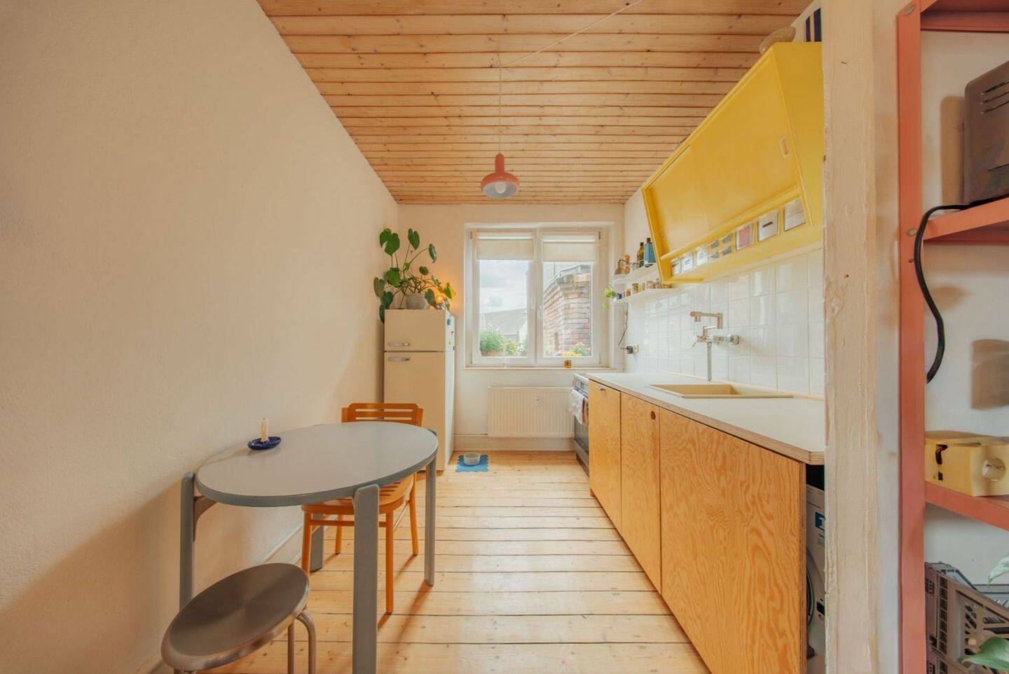 Denkmalgeschütztes Dreifensterhaus | 9 Einheiten | 5,43 % IST-Rendite | IST-Faktor 18,4 – Köln – Vorschaubild 8