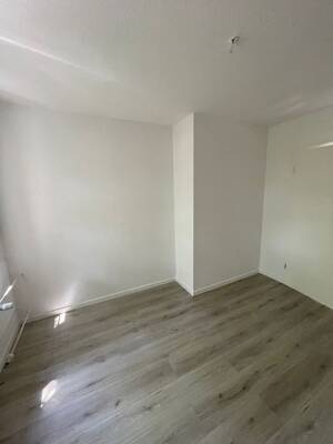 Sommer Special " 2 NKM frei bei Anmietung " 3 Zimmer Wohnung zu vermieten – 47137 Duisburg – Vorschaubild 3