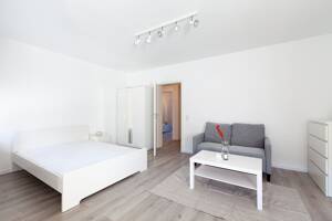 Möblierte 2-Zimmer-Wohnung in Kassel-Nord-Holland - saniert, mit Balkon und WG-geeignet – 34127 Kassel – Vorschaubild 1