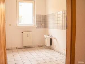 Dachgeschoss-Perle mit separater Küche und Tageslichtbad - vermietet, mit Garage und Speicher – 4319 Leipzig – Vorschaubild 4