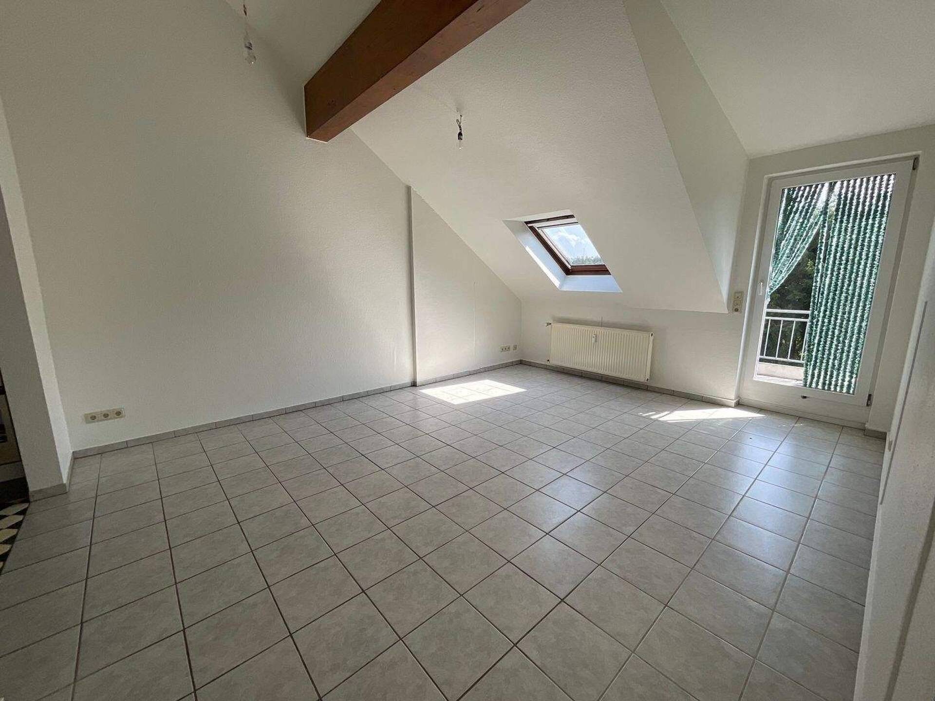 Dachgeschosswohnung in 54329 Konz mit 53 m² kaufen