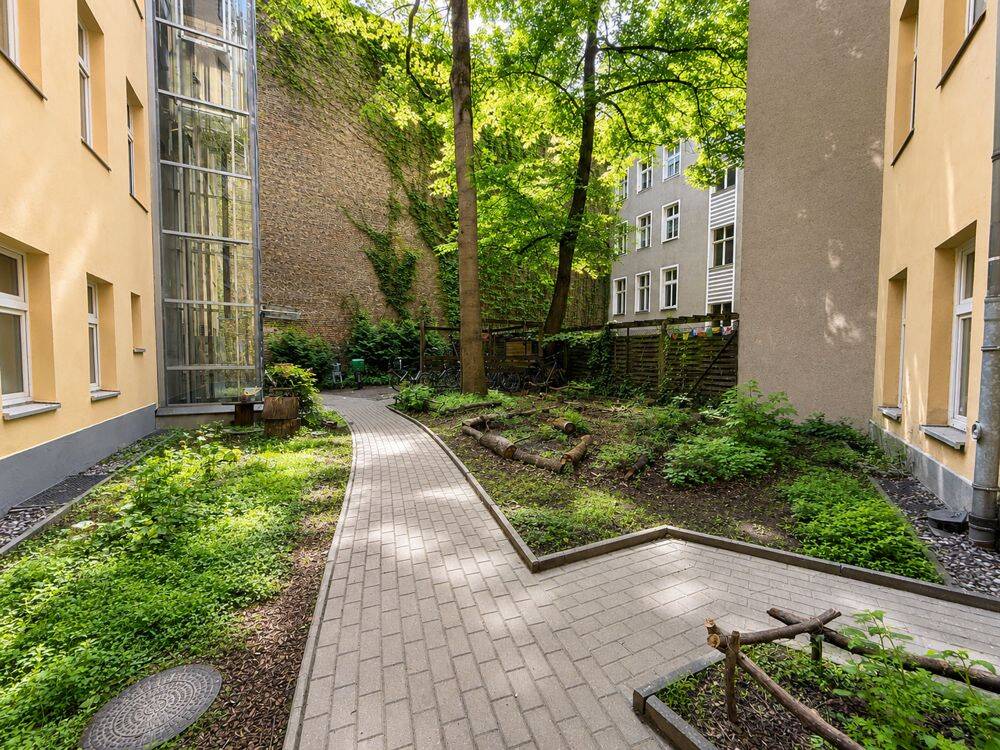 Bezugsfrei: 3-Zi.-Altbauwohnung in Moabit nahe Fritz-Schloß-Park – Berlin – Vorschaubild 8