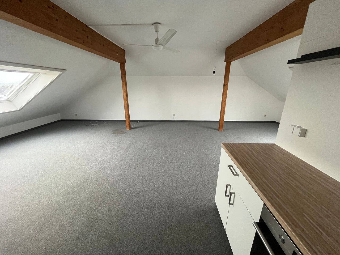 Geräumige DG-Wohnung