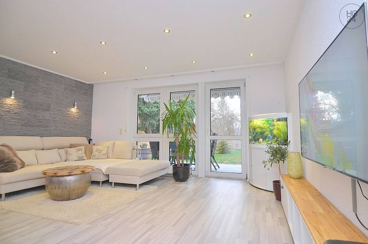 Modern möblierte 3-Zimmer-Wohnung mit WLAN, Stellplatz und Garten in Fürth – 90765 Fürth – Bild 1 von 9