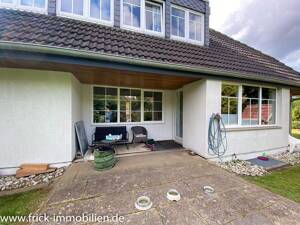 Großes Wohnhaus mit Garage und parkähnlichem Garten – 23758 Oldenburg in Holstein – Vorschaubild 7