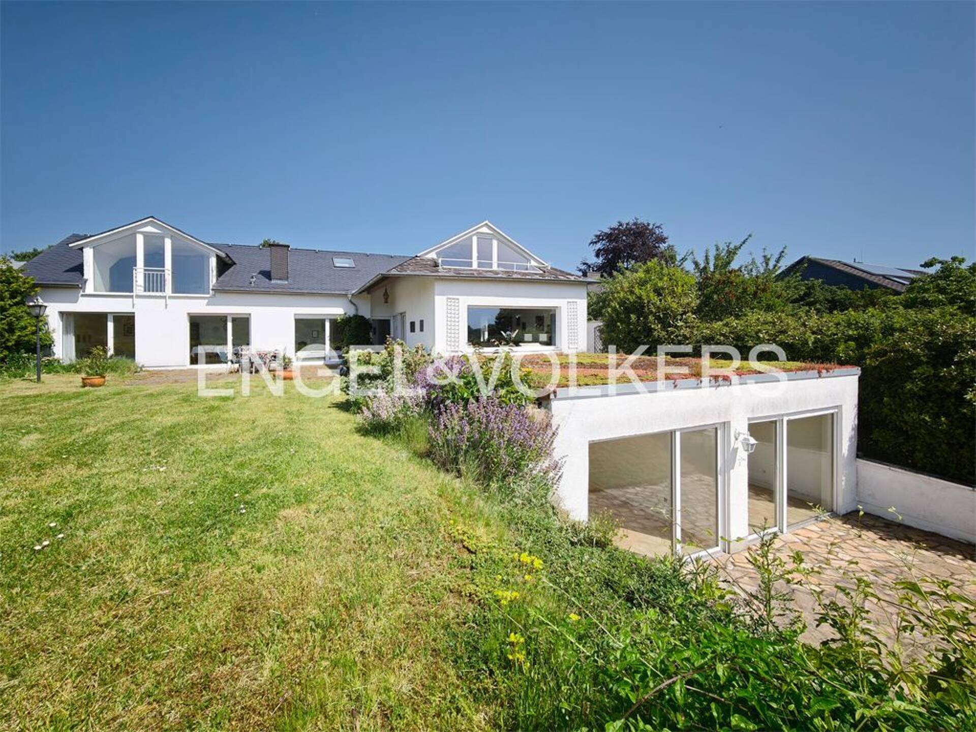 Haus in 56075 Koblenz mit 344 m² kaufen