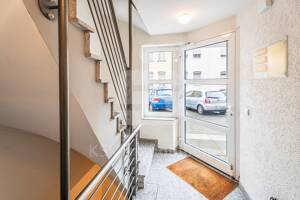 Modernes Mehrfamilienhaus mit TG-Stellplätzen in attraktiver Wohnlage von Müngersdorf. – 50933 Köln – Vorschaubild 4