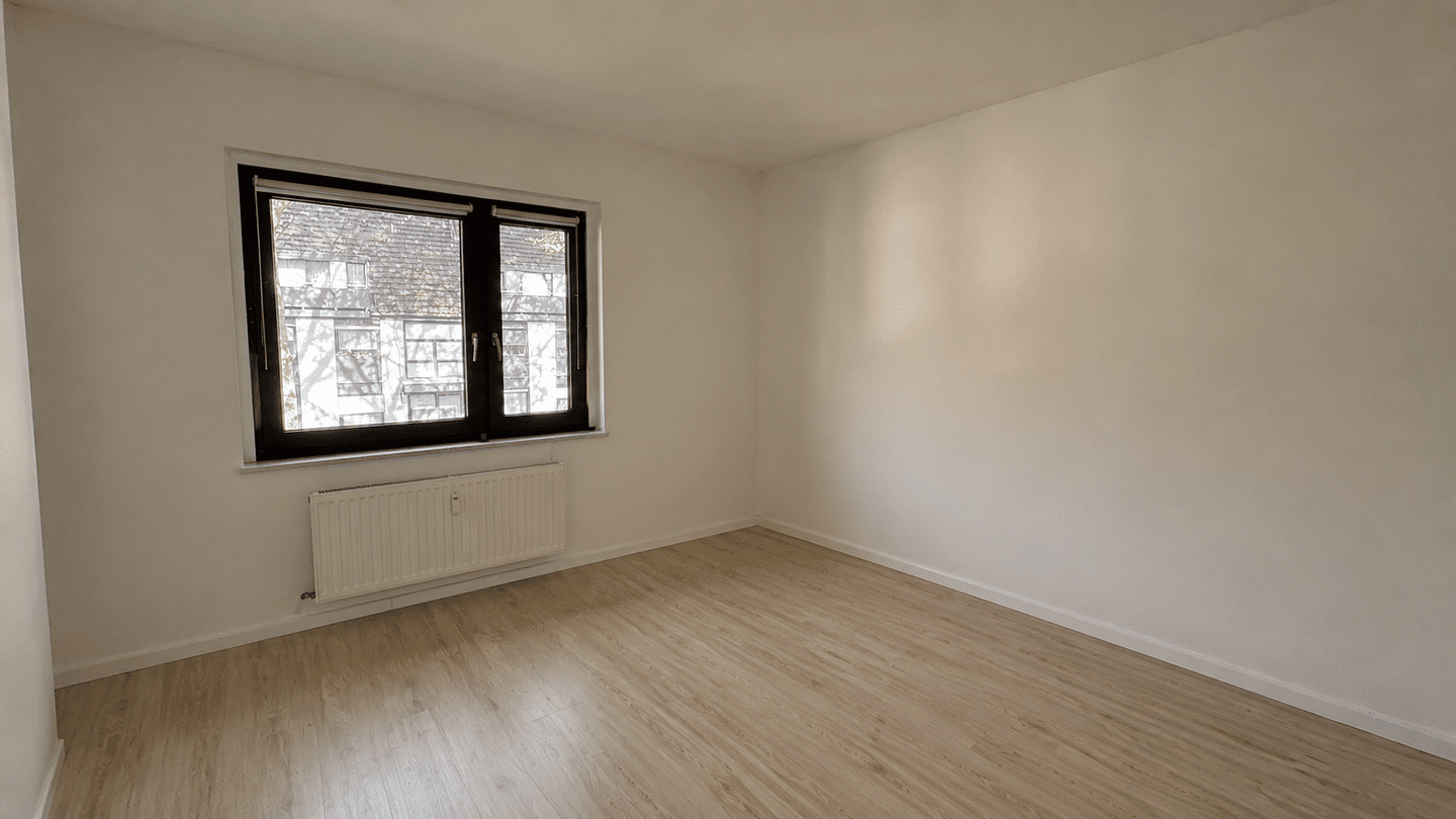 Kapitalanlage oder Selbstnutzung: saniertes 3-Familienhaus, vollständig vermietet, mit großem Garten in TOPP-Lage – Erkrath – Vorschaubild 8